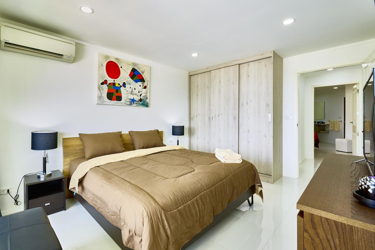 Luxurious Apartment On Jomtien Beach Road Exterior photo