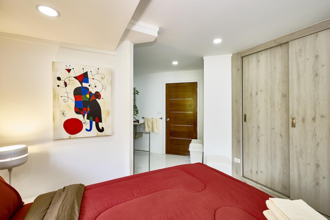 Luxurious Apartment On Jomtien Beach Road Exterior photo